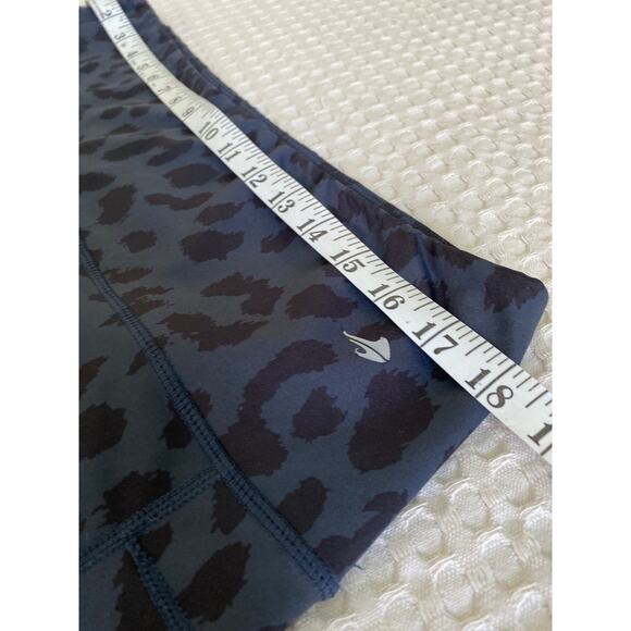 CompressionZ‎ Women's 5XL High Waist Leopard Print Leggings Side Pockets - Picture 5 of 7